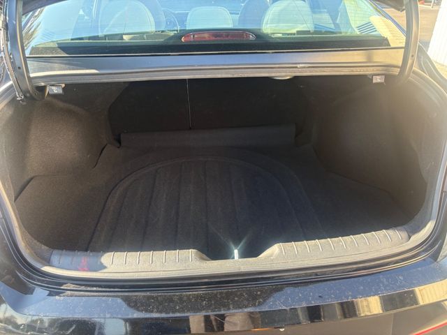 2025 HYUNDAI ELANTRA LIMITED - 23091982 - 17
