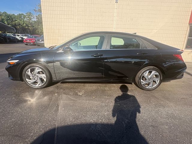 2025 HYUNDAI ELANTRA LIMITED - 23091982 - 1