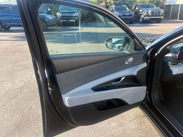 2025 HYUNDAI ELANTRA LIMITED - 23091982 - 7