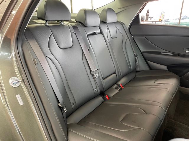 2025 Hyundai Elantra Limited IVT - 23000080 - 19