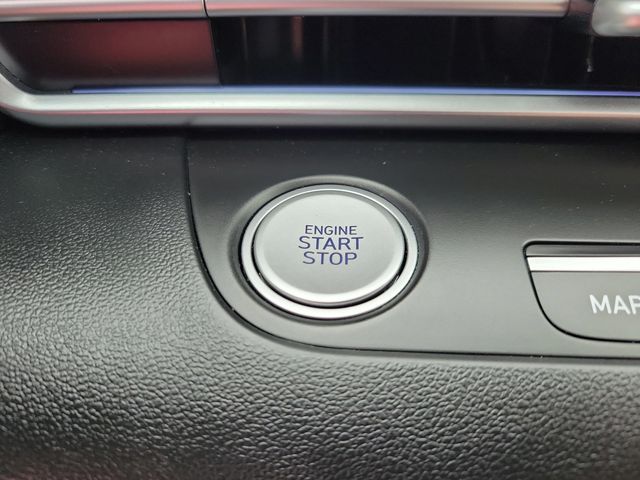 2025 Hyundai Elantra Limited IVT - 23017779 - 16