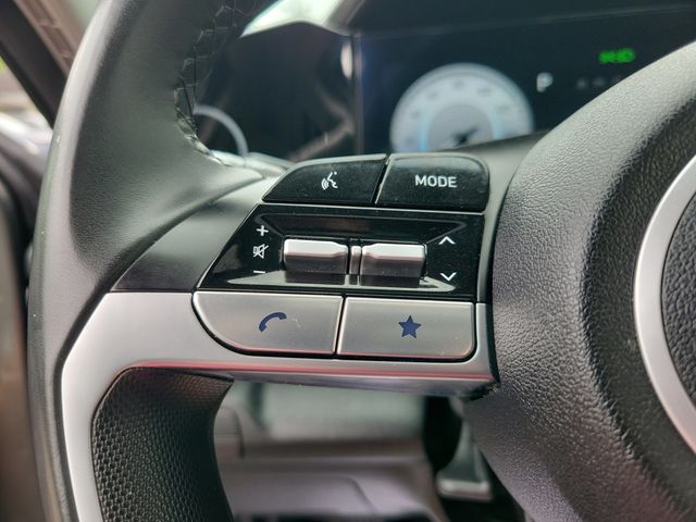 2025 Hyundai Elantra Limited IVT - 23017779 - 17
