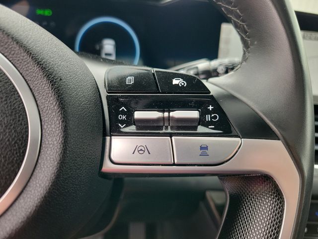 2025 Hyundai Elantra Limited IVT - 23017779 - 18