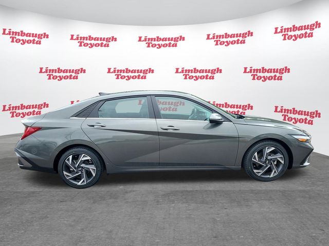 2025 Hyundai Elantra Limited IVT - 23017779 - 23