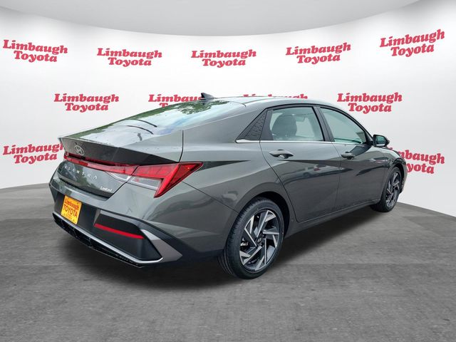 2025 Hyundai Elantra Limited IVT - 23017779 - 24