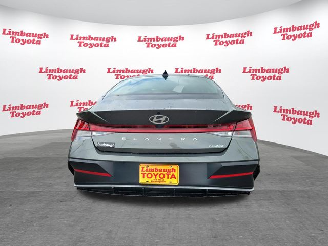 2025 Hyundai Elantra Limited IVT - 23017779 - 25