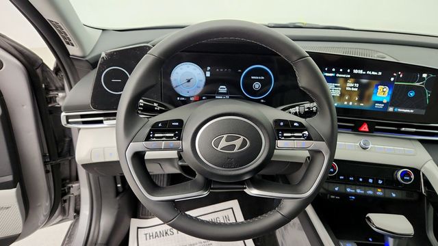 2025 Hyundai Elantra Limited IVT - 22949794 - 13
