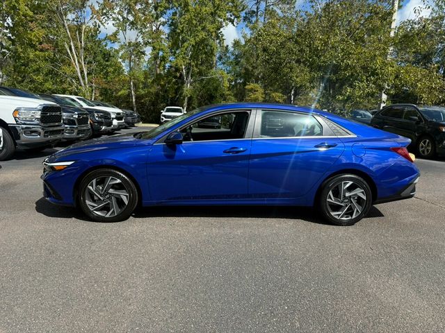 2025 Hyundai Elantra Limited IVT - 22926743 - 1