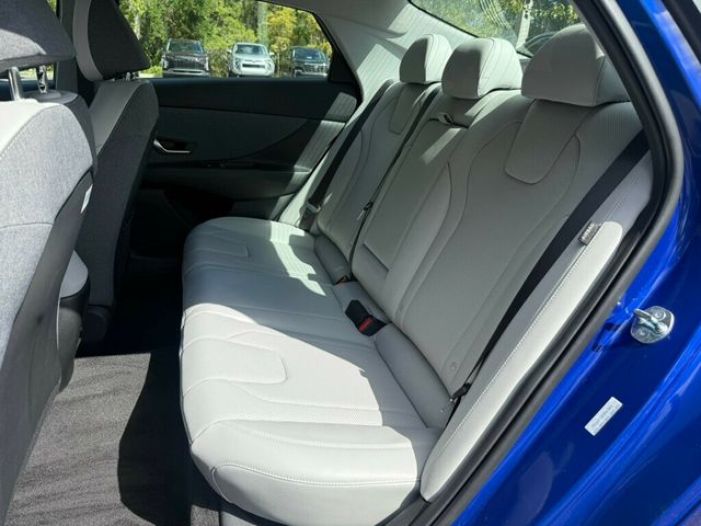 2025 Hyundai Elantra Limited IVT - 22926743 - 8