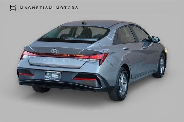 2025 Hyundai Elantra SE - 23046419 - 6