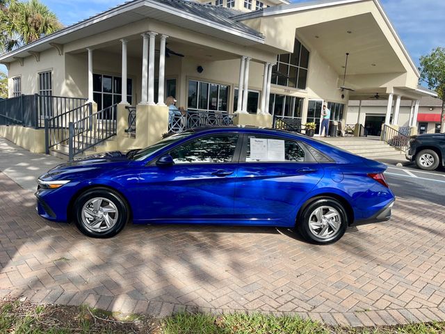 2025 Hyundai Elantra SE - 22958487 - 1