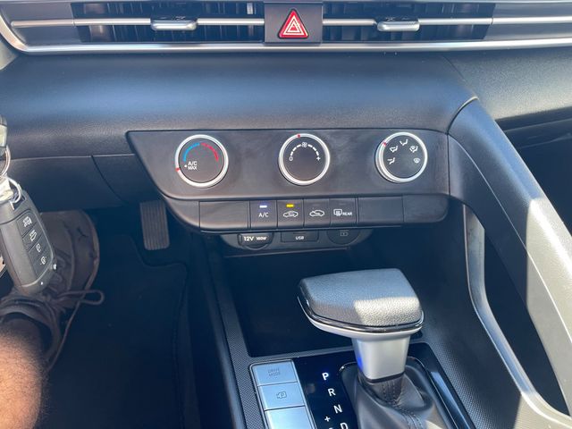 2025 HYUNDAI ELANTRA SE - 23095288 - 18