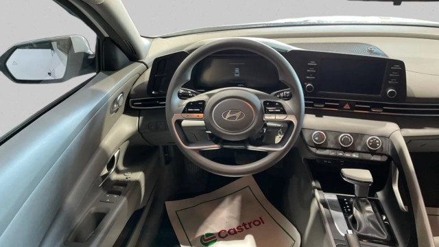 2025 Hyundai Elantra SE IVT - 23016133 - 14