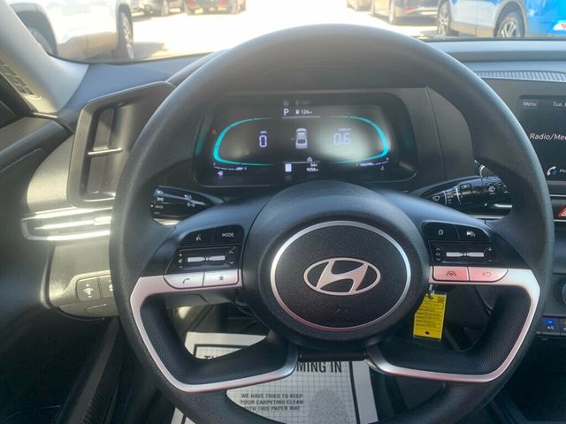 2025 Hyundai Elantra SE IVT - 22957087 - 7