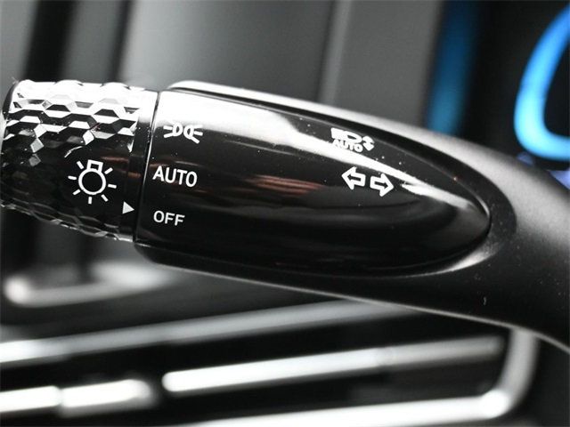 2025 Hyundai Elantra SE IVT - 22976931 - 26