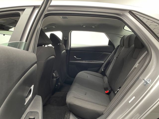 2025 Hyundai Elantra SE IVT - 22968023 - 30