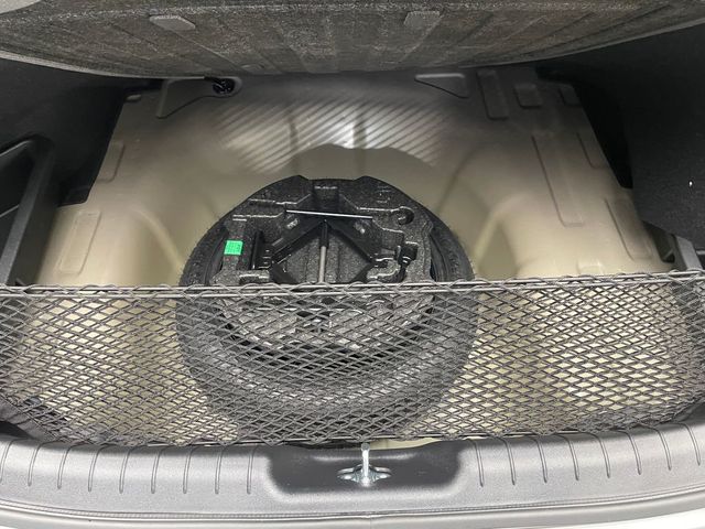 2025 Hyundai Elantra SE IVT - 22968023 - 37