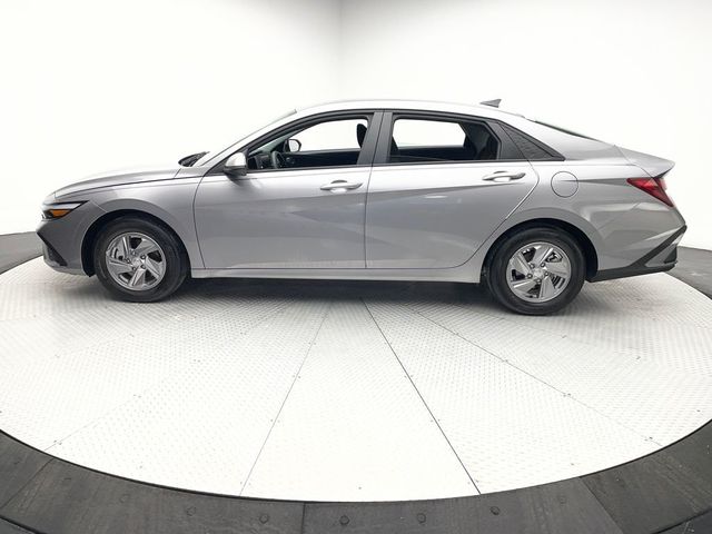 2025 Hyundai Elantra SE IVT - 22968023 - 7
