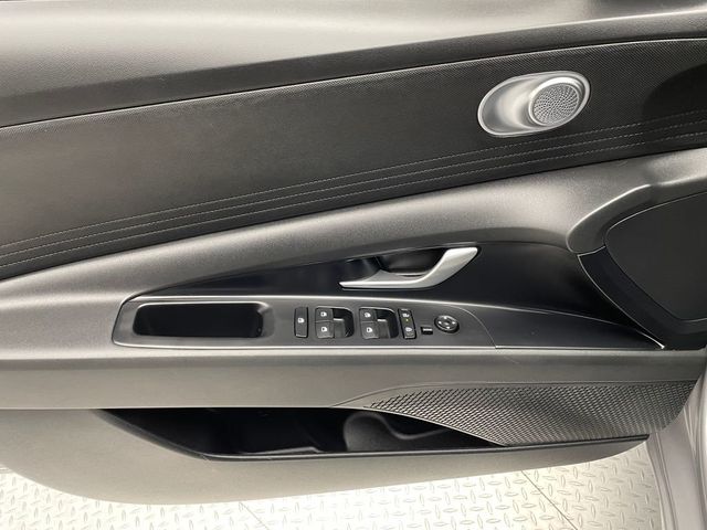 2025 Hyundai Elantra SE IVT - 22968023 - 8