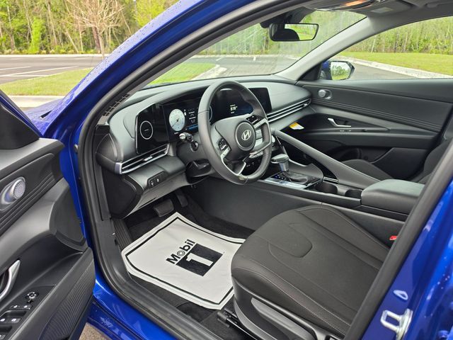 2025 Hyundai Elantra SEL CONVENIENCE - 22997706 - 3