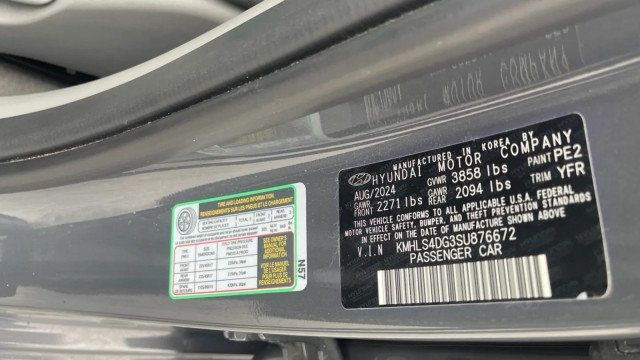 2025 Hyundai Elantra SEL Convenience IVT - 23075408 - 14