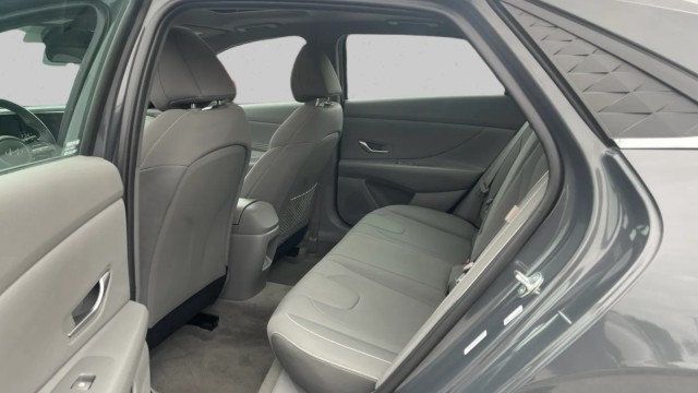 2025 Hyundai Elantra SEL Convenience IVT - 23075408 - 8