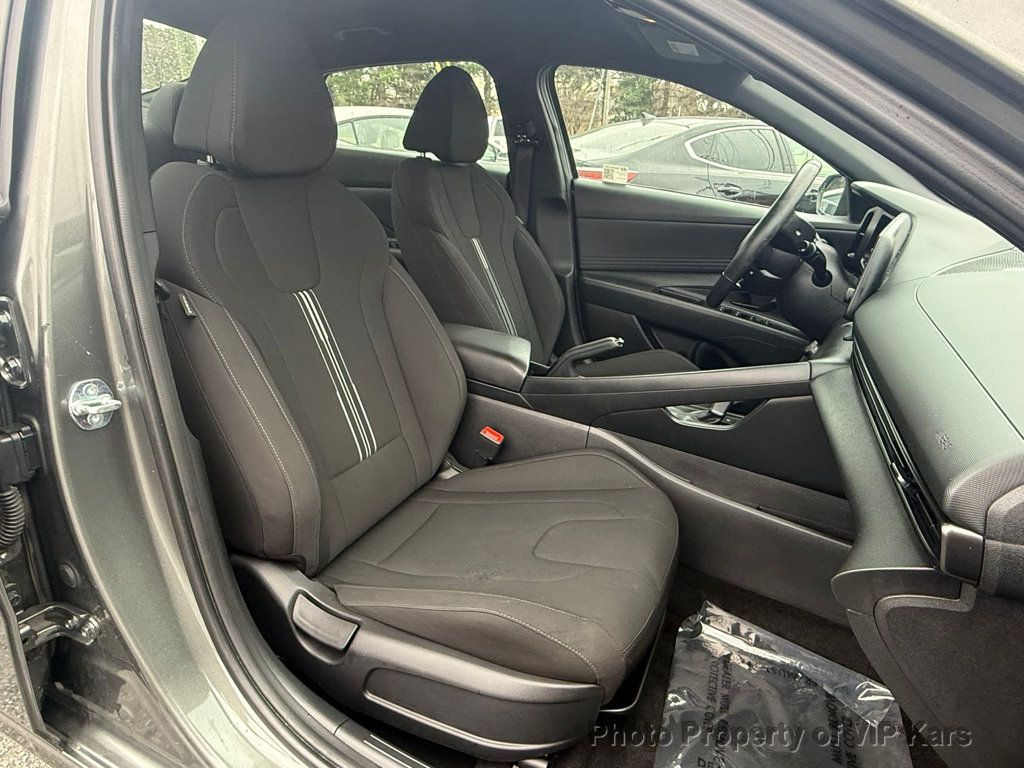 2025 Hyundai Elantra SEL Convenience IVT - 22969725 - 15