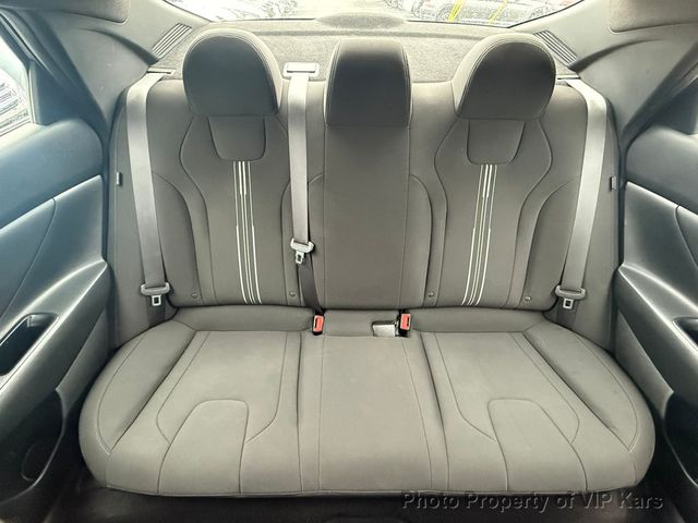 2025 Hyundai Elantra SEL Convenience IVT - 22969725 - 18