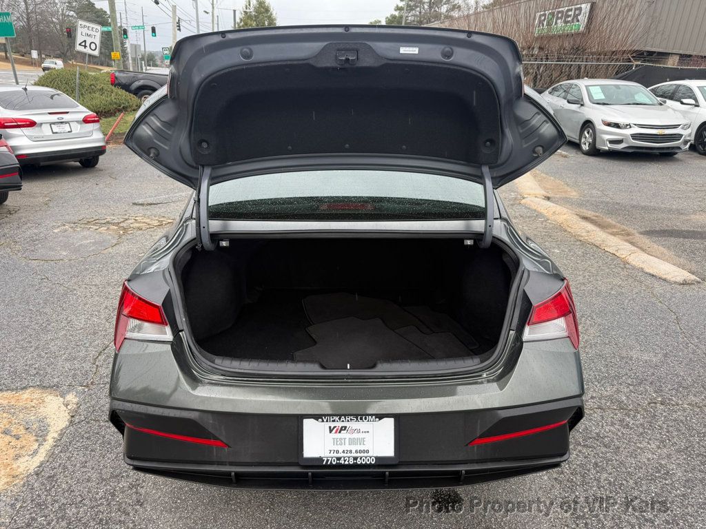 2025 Hyundai Elantra SEL Convenience IVT - 22969725 - 21