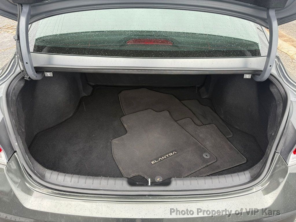 2025 Hyundai Elantra SEL Convenience IVT - 22969725 - 22