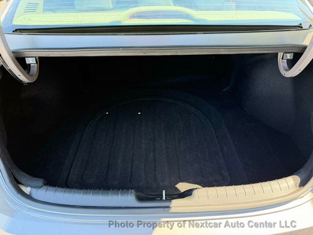 2025 Hyundai Elantra SEL Convenience IVT - 23027272 - 14