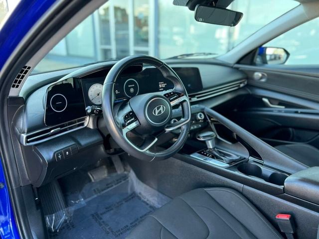 2025 Hyundai Elantra SEL Convenience IVT - 23072252 - 10