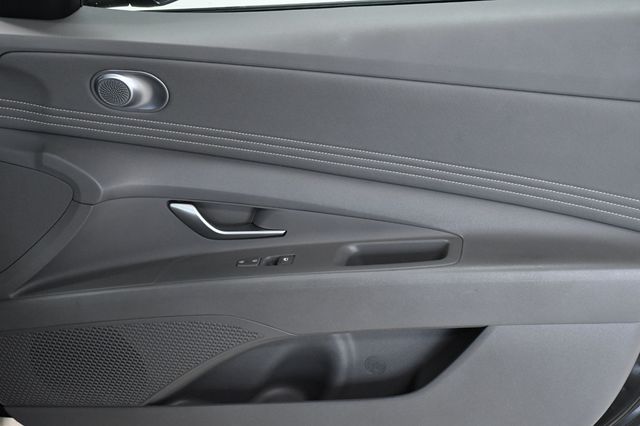 2025 Hyundai Elantra SEL Convenience IVT - 23008411 - 17