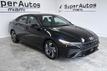 2025 Hyundai Elantra SEL Convenience IVT - 23008411 - 2