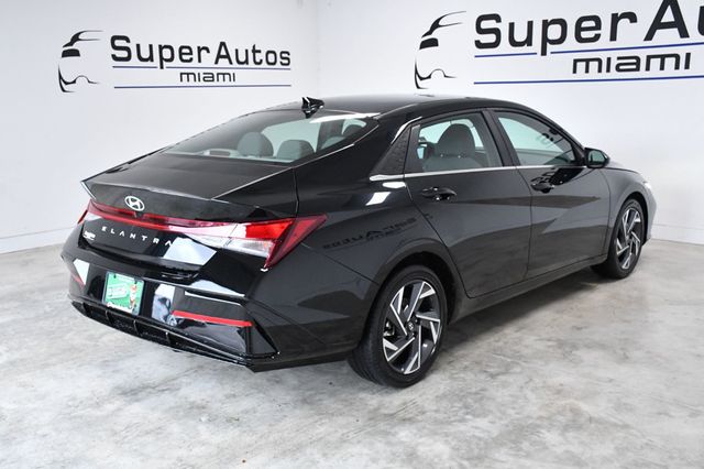 2025 Hyundai Elantra SEL Convenience IVT - 23008411 - 3
