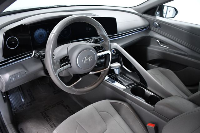 2025 Hyundai Elantra SEL Convenience IVT - 23008411 - 7