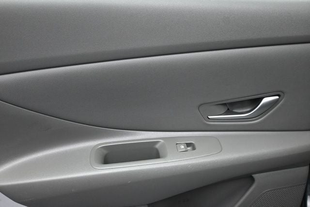 2025 Hyundai Elantra SEL Convenience IVT - 23065612 - 10