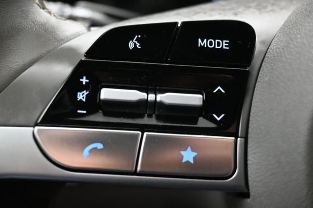 2025 Hyundai Elantra SEL Convenience IVT - 23065612 - 22
