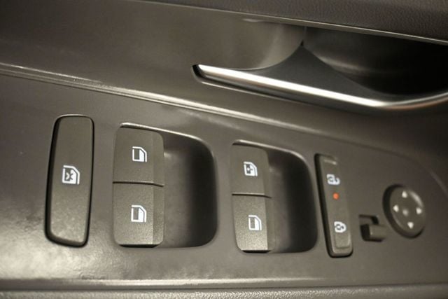 2025 Hyundai Elantra SEL Convenience IVT - 23065612 - 27