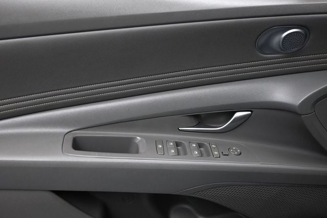 2025 Hyundai Elantra SEL Convenience IVT - 23065612 - 7