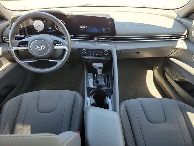 2025 Hyundai Elantra SEL Convenience IVT - 23084134 - 9