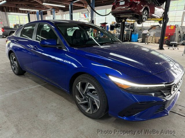 2025 Hyundai Elantra SEL Convenience IVT - 23037284 - 3