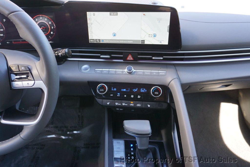 2025 Hyundai Elantra SEL Convenience IVT - 23035849 - 16
