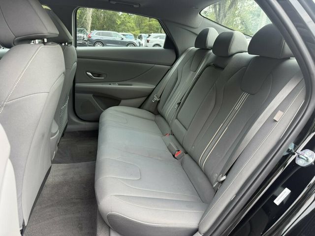 2025 Hyundai Elantra SEL Convenience IVT - 23059309 - 7
