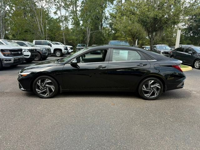 2025 Hyundai Elantra SEL Convenience IVT - 23069639 - 1