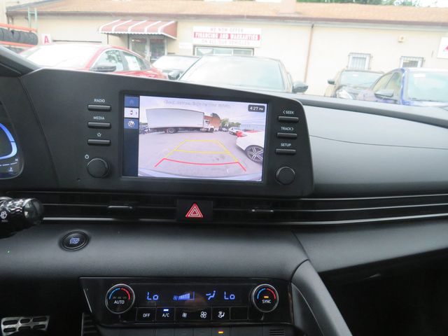 2025 Hyundai Elantra SEL Sport IVT - 23090617 - 11