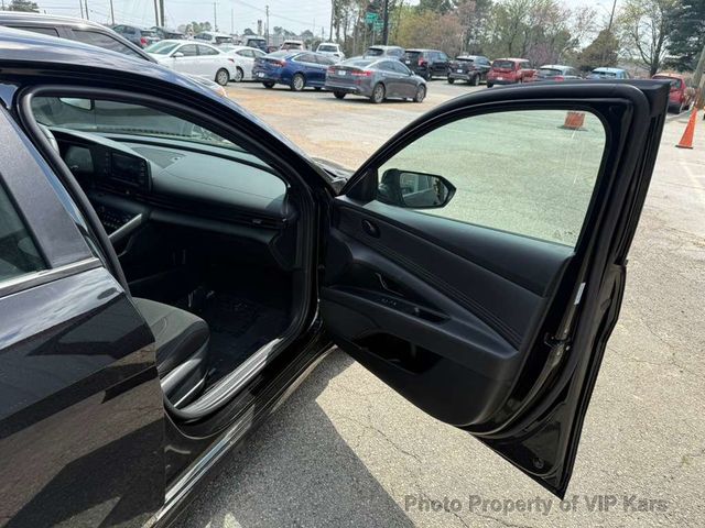 2025 Hyundai Elantra SEL Sport IVT - 23004097 - 11