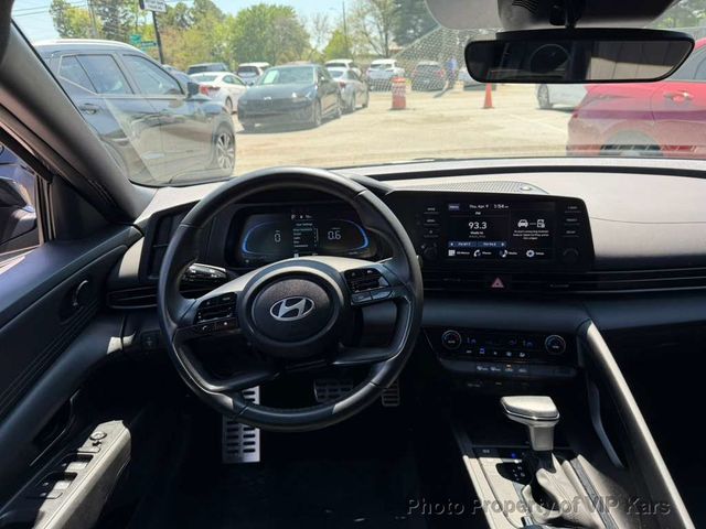 2025 Hyundai Elantra SEL Sport IVT - 23010785 - 16