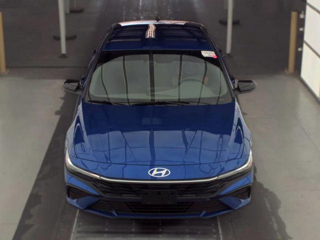 2025 Hyundai Elantra SEL Sport IVT - 23089880 - 2