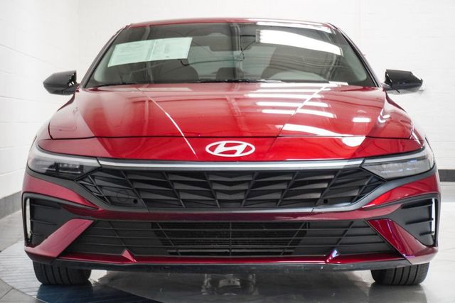 2025 Hyundai Elantra SEL Sport IVT - 23054874 - 31